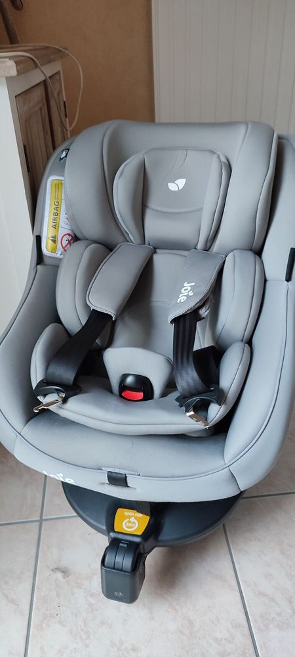 Si&egrave;ge b&eacute;b&eacute; Joie Spin 360 Puériculture
