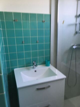  Appartement à louer 3 pièces 76 m²