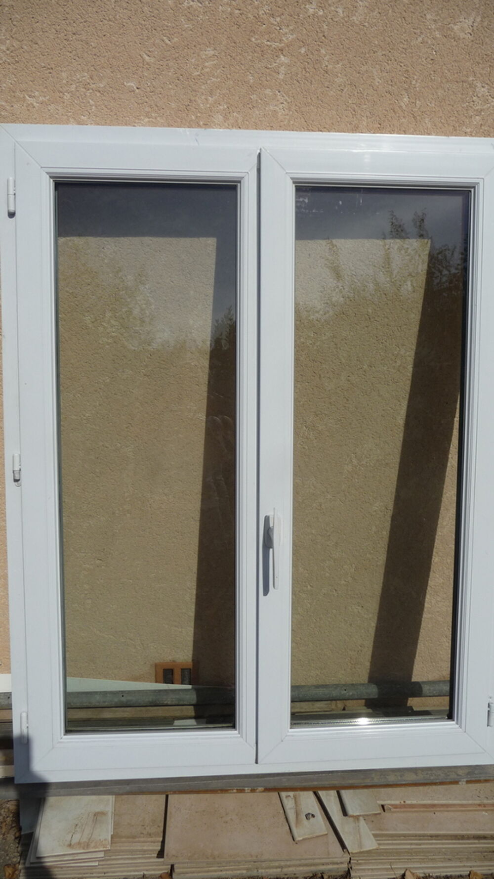 Fen&ecirc;tre PVC double battant opacifi&eacute;e Bricolage