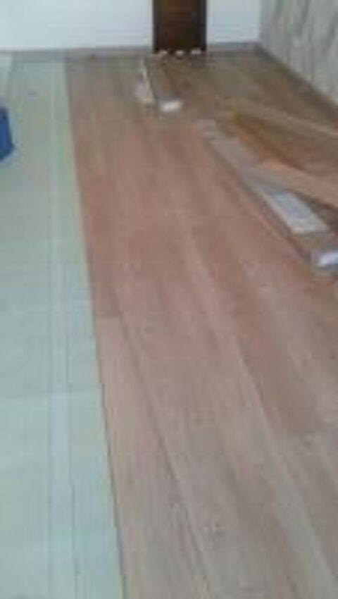   Tout bricolage dans la maison 