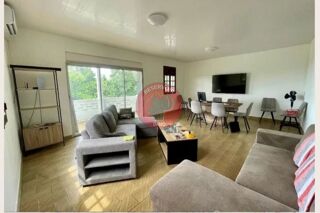  Maison  vendre 10 pices 297 m