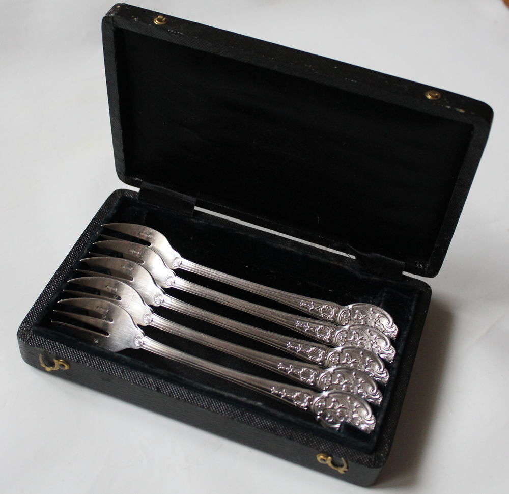 Coffret de fourchettes &agrave; huitres CHRISTOFLE XIX eme si&egrave;cle
Cuisine