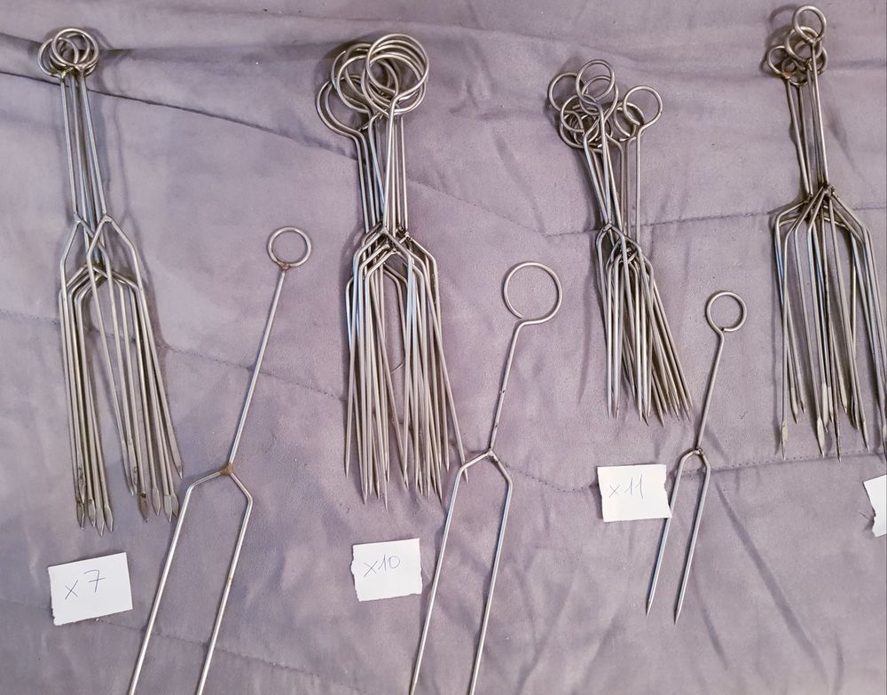 Ensemble, set pour barbecue, piques &agrave; brochettes et pinces
45 pi&egrave;ces au total Jardin