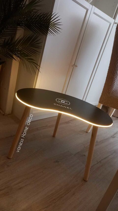 table d'appoint forme haricot neuf a led 65e 65 Gagny (93)