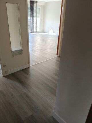  Appartement à louer 3 pièces 67 m² Tours