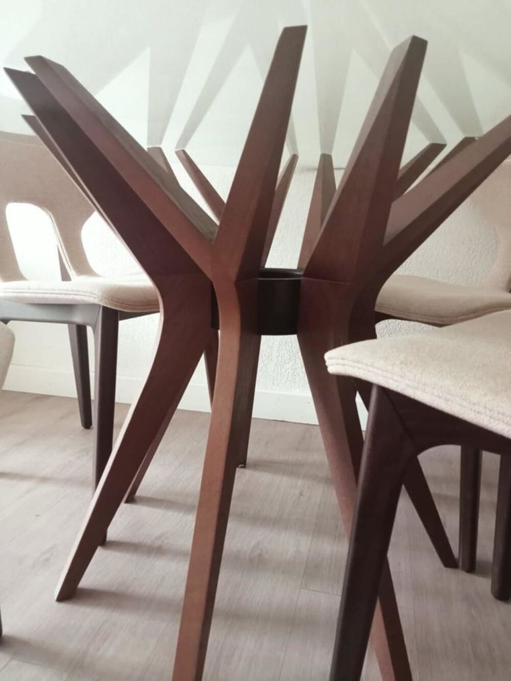 Table &agrave; manger ronde en verre Roche BoBois Meubles