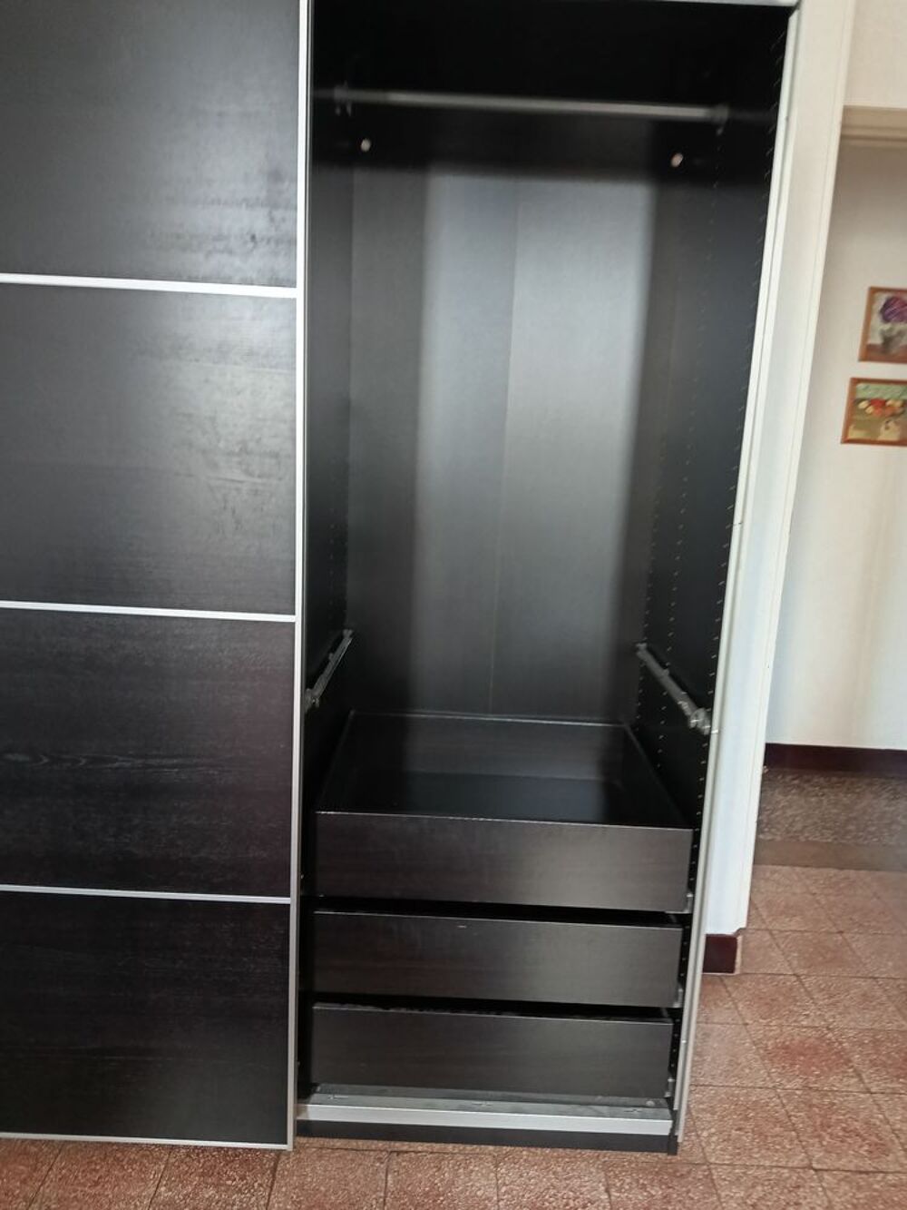 Penderie noir Meubles