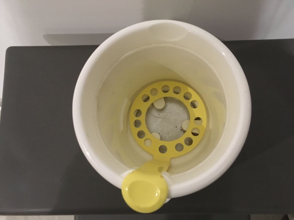 Chauffe biberon et petits pots marque Philips Pu�riculture