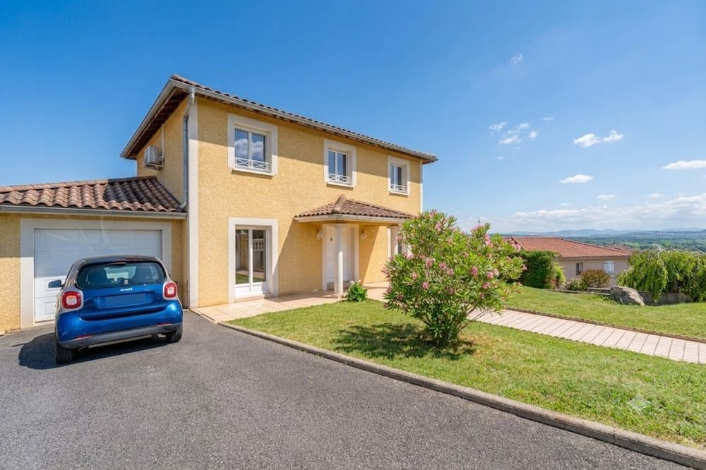 à vendre  Maison Genay (69730)