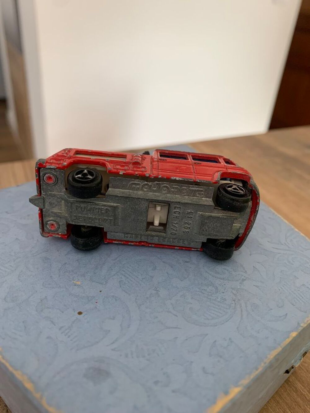 Jouet v&eacute;hicule miniature Majorette camion pompier Jeux / jouets