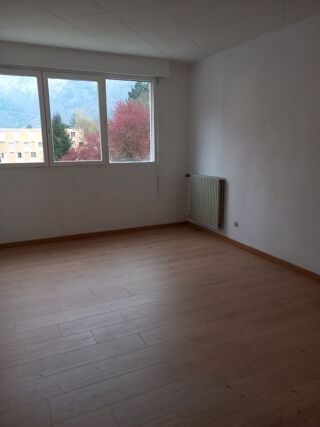  Appartement � louer 1 pi�ce 26 m� Vizille
