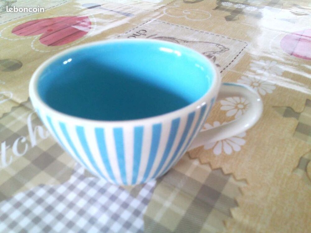 Petit service &agrave; Expresso vintage en c&eacute;ramique d'Yves Rocher
Cuisine