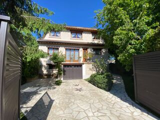 Maison � vendre 6 pi�ces 140 m� Coubron