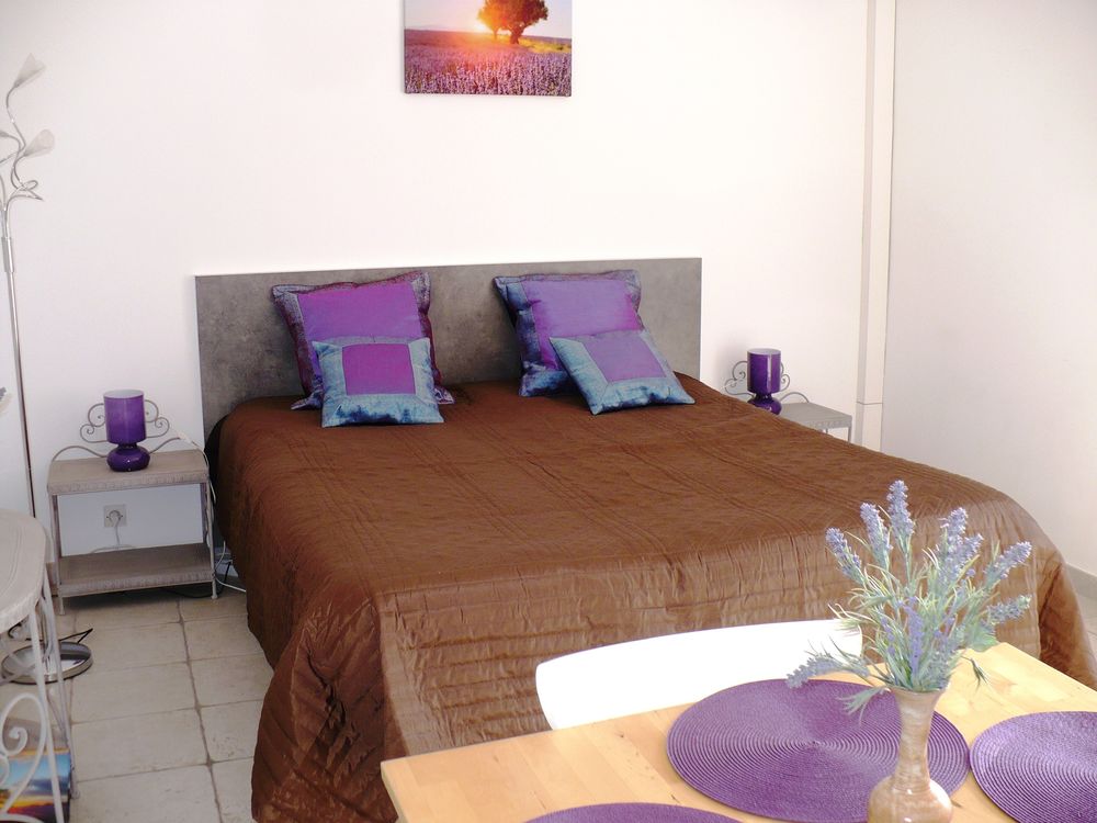   Studio Confort 3* au calme de l' Esterel sur la Côte d'Azur Provence-Alpes-Côte d'Azur, Les Adrets-de-l'Estérel (83600)