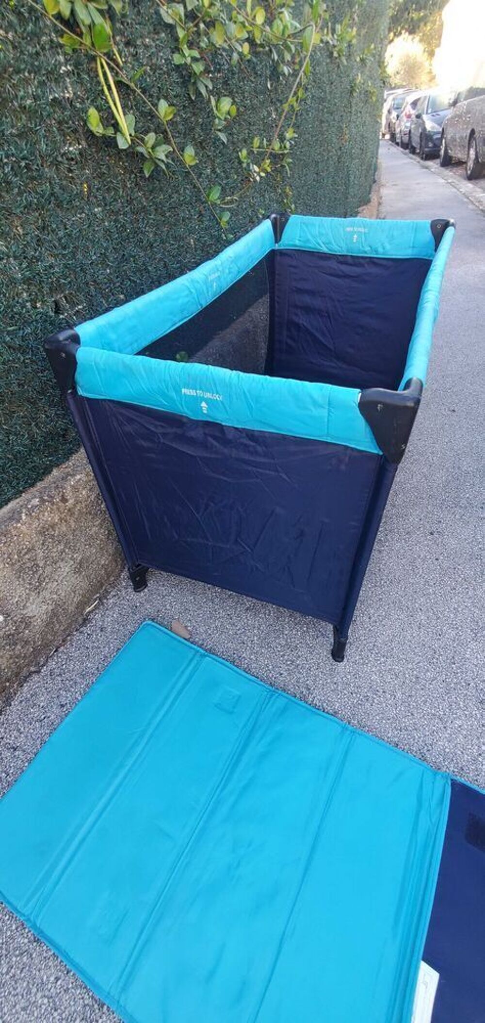 LIT PARAPLUIE Mobilier enfants