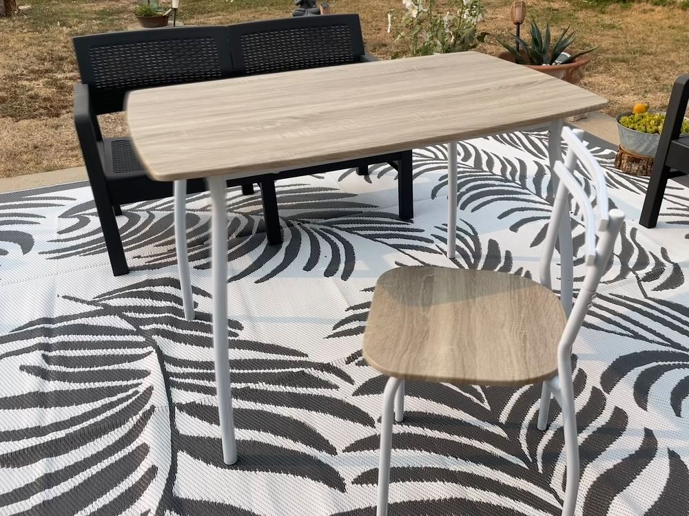 Table et chaises Meubles