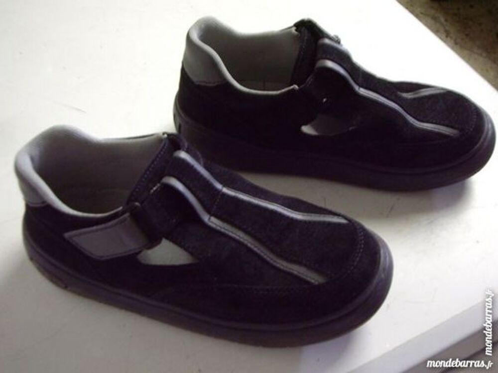 Derbys Noir &agrave; scratch pointure 39 Chaussures