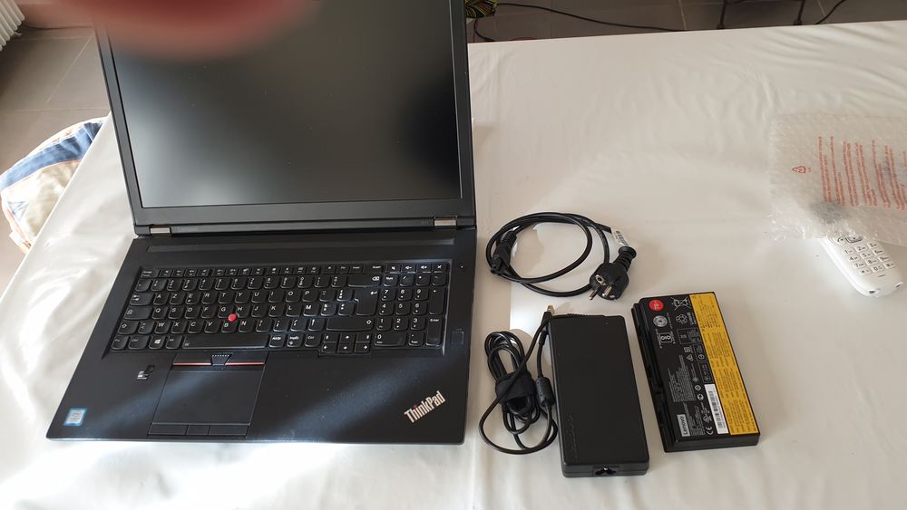 PC portable Lenovo (Station de travail) Matériel informatique