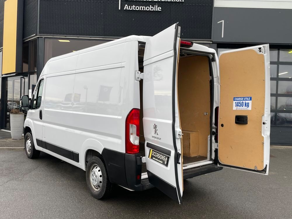 Boxer BOXER TOLE 333 L2H2 BLUEHDI 140 S&S ASPHALT 2022 occasion 57260 Dieuze