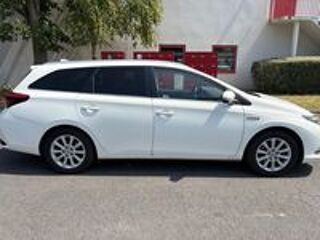 Auris Touring Sports Hybride 136h Executive 2017 occasion 95610 &Eacute;ragny