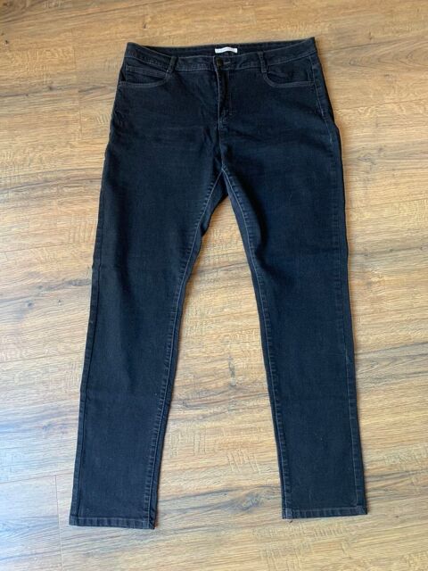 Jean femme    Camaieu   6 Saleilles (66)