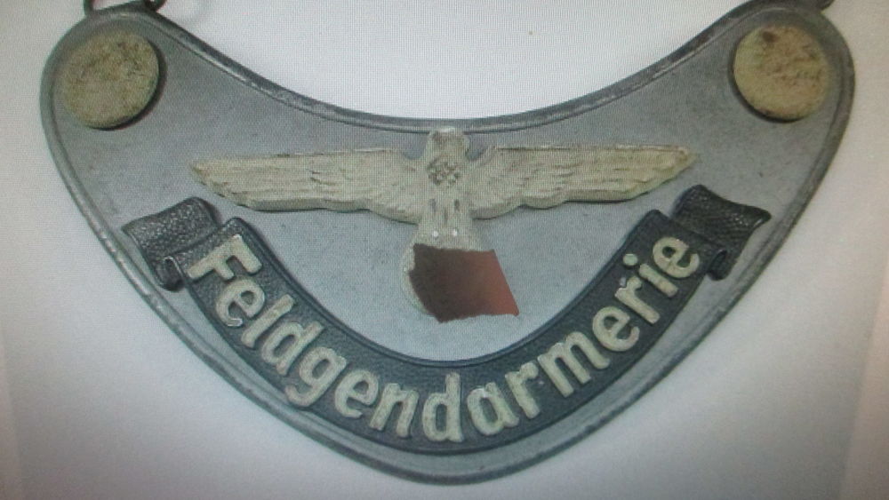 ach&egrave;te anciens objets militaire. 