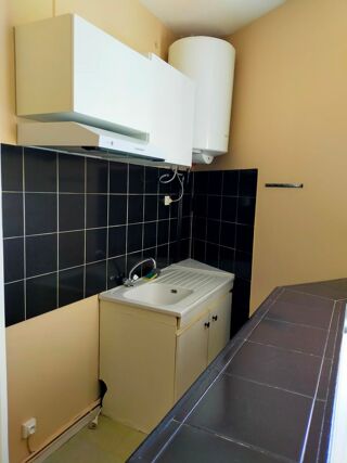  Appartement à louer 2 pièces 36 m²