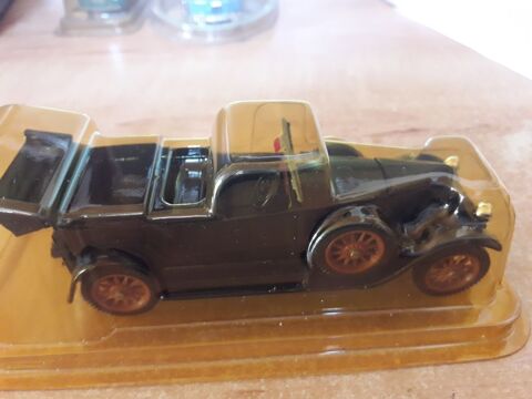 Rolls royce phantom III 1/43 + fascicule n° 38 + boitier 12 Castel-Sarrazin (40)