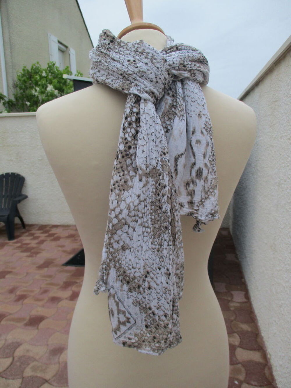 Etole / &Eacute;charpe / Foulard : Effet froiss&eacute; Vêtements
