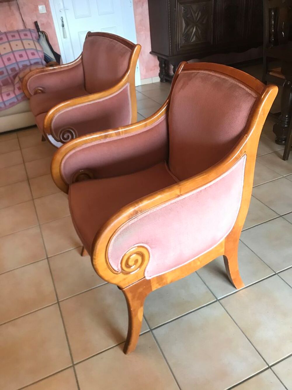 Fauteuil et canap&eacute; style Louis Philippe Meubles