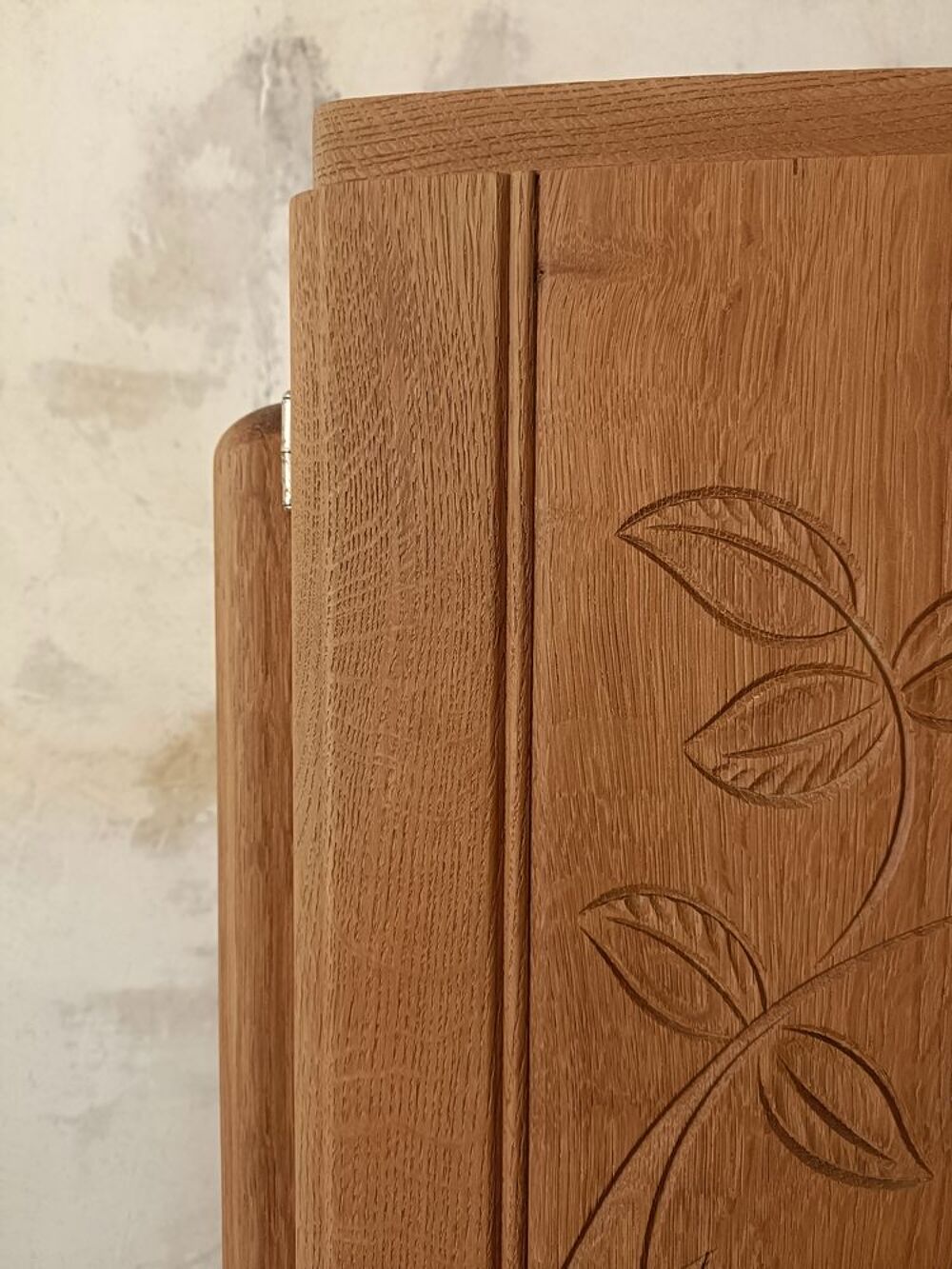 Armoire art d&eacute;co
Meubles