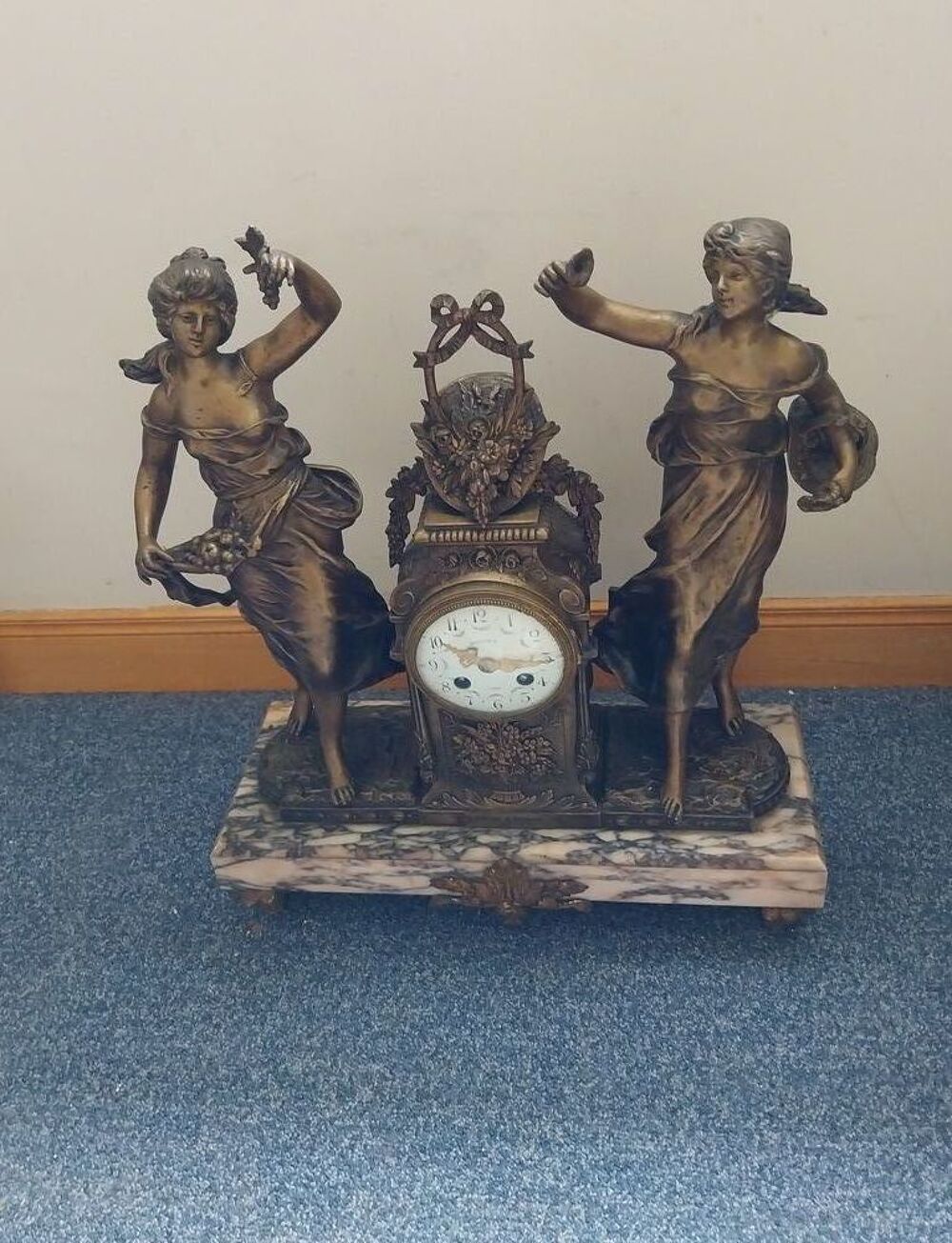 Pendule en bronze 
