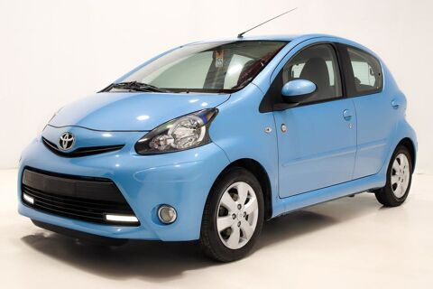Toyota Aygo 1.0 VVT-i Dynamic 2014 occasion Saint-Jean-de-Soudain 38110