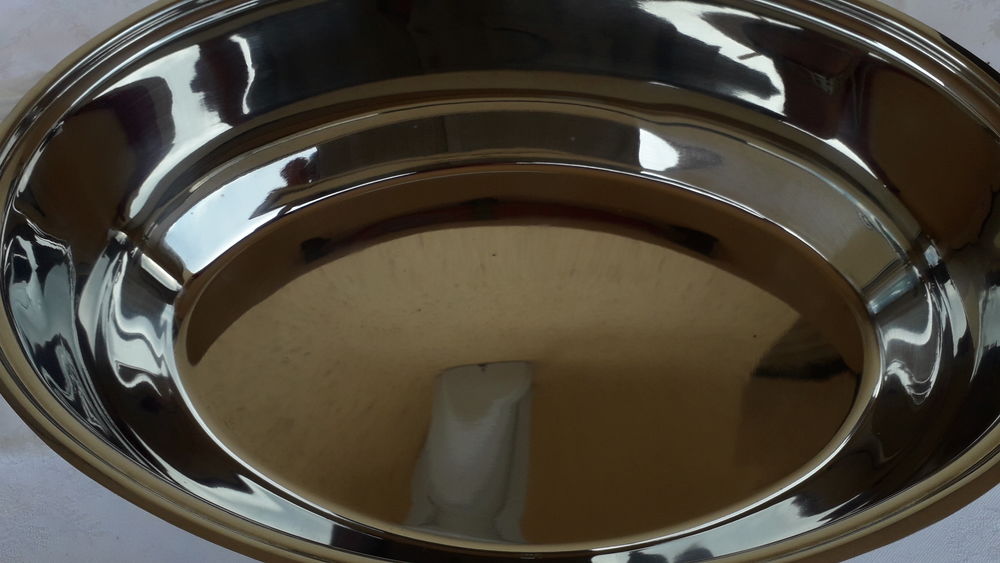 Braisi&egrave;re ovale en acier inoxydable
Cuisine