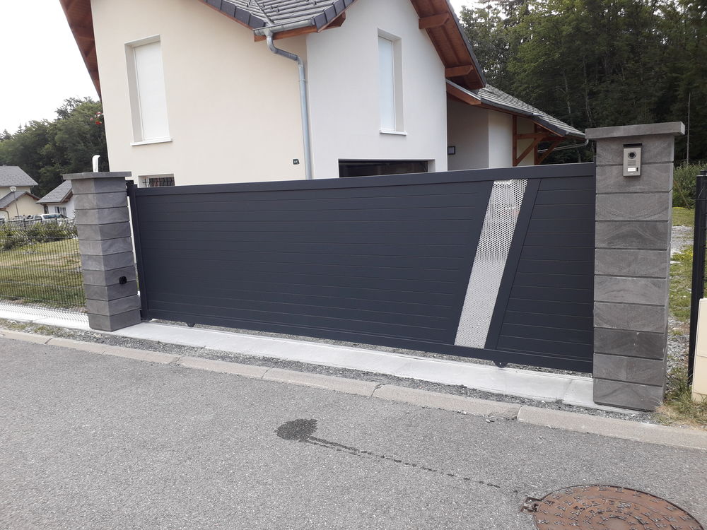 Portail aluminium sur mesure Bricolage