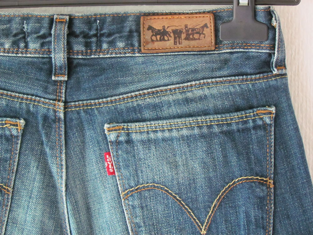 Jeans femme lewis neuf taille 38 Vêtements