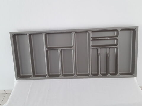 RANGE  COUVERTS 25 Outreau (62)