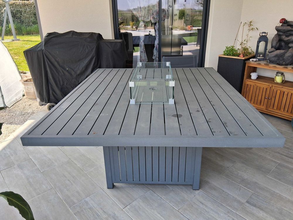 table repas ext&eacute;rieur Jardin