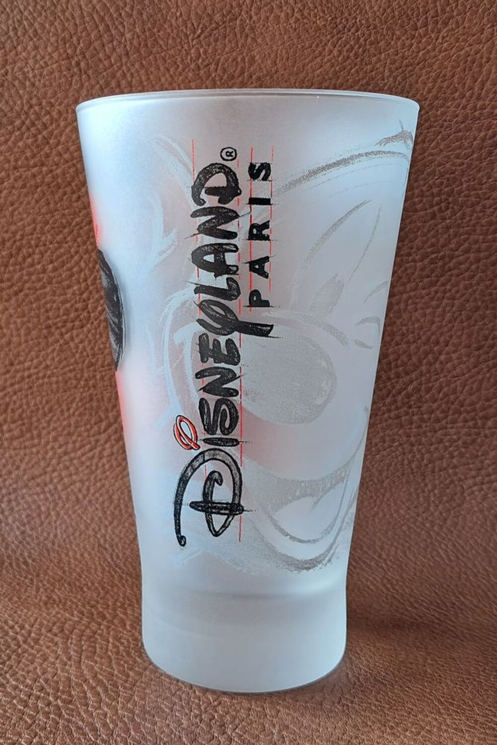 verre opacifi&eacute; Disney disneyland paris Mickey en esquisse 