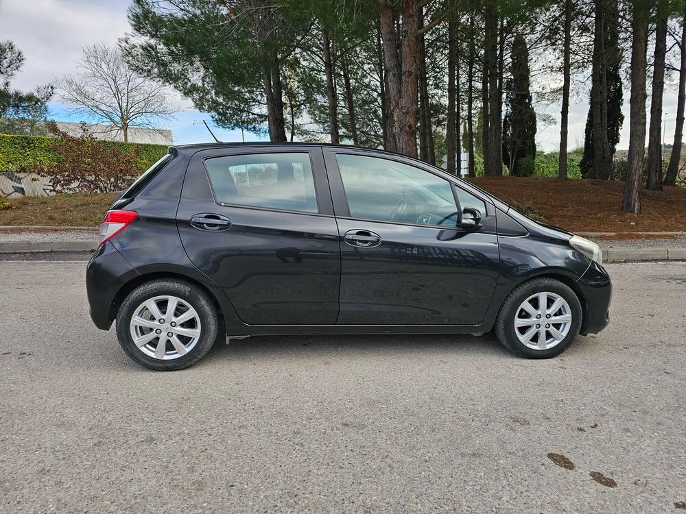 Yaris 90 D-4D Dynamic 2012 occasion 34690 Fabr&egrave;gues