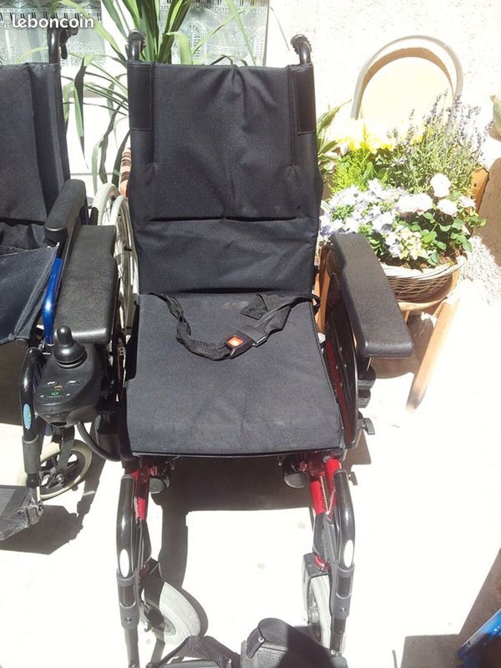 fauteuil roulant &eacute;lectrique Meubles