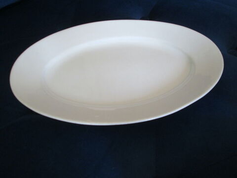 Ancien grand plat ovale en porcelaine Focy 20 Herblay (95)