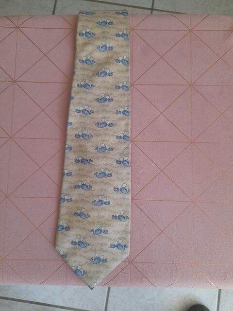 Cravate avec motifs 3 Craponne (69)