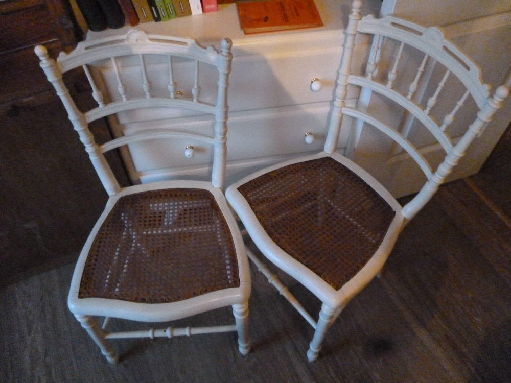 Chaises style 1900 Meubles