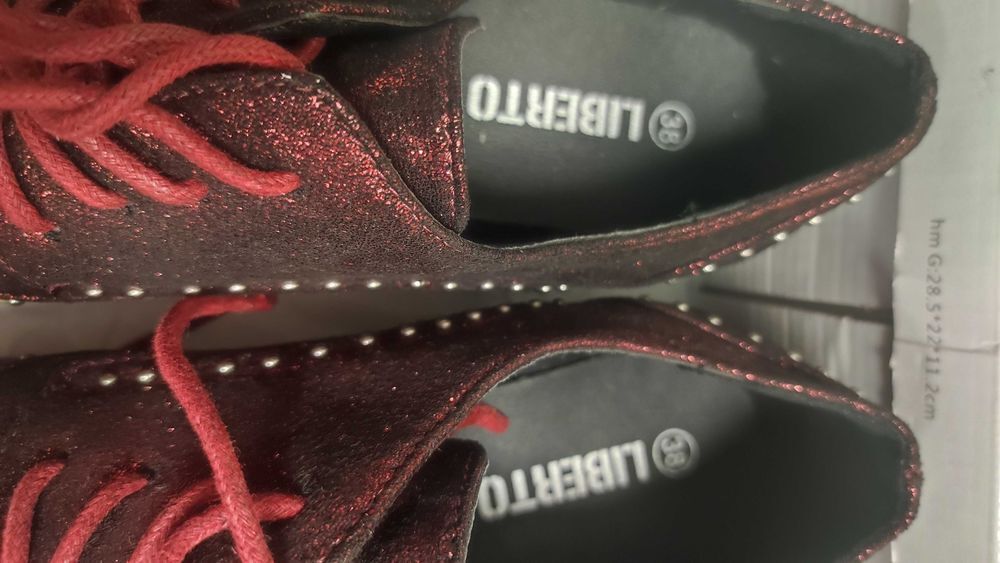 Chaussures &agrave; lacets cuir vegan iris&eacute; bordeaux P. 38 Liberto Chaussures