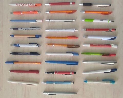 Stylos publicitaires (15  le lot de 31) 15 Metz (57)