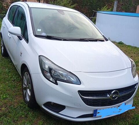 Opel corsa 1.4 90 ch Black Edition