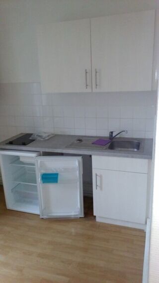  Appartement à louer 1 pièce 30 m²