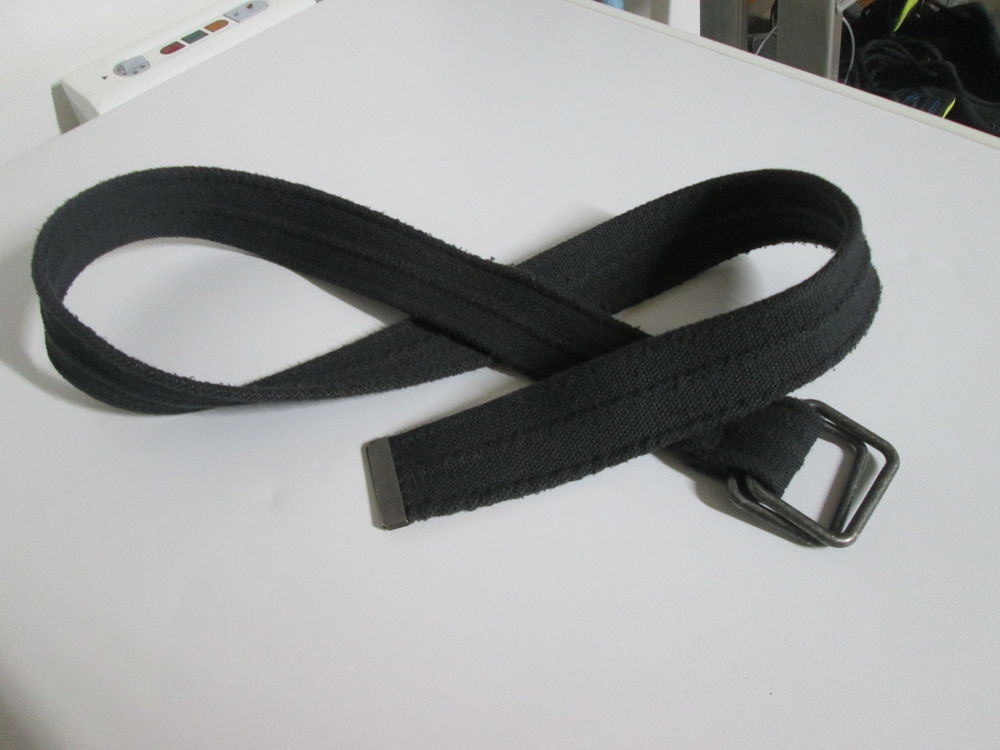 Ceinture en tissu gris homme ou femme Maroquinerie