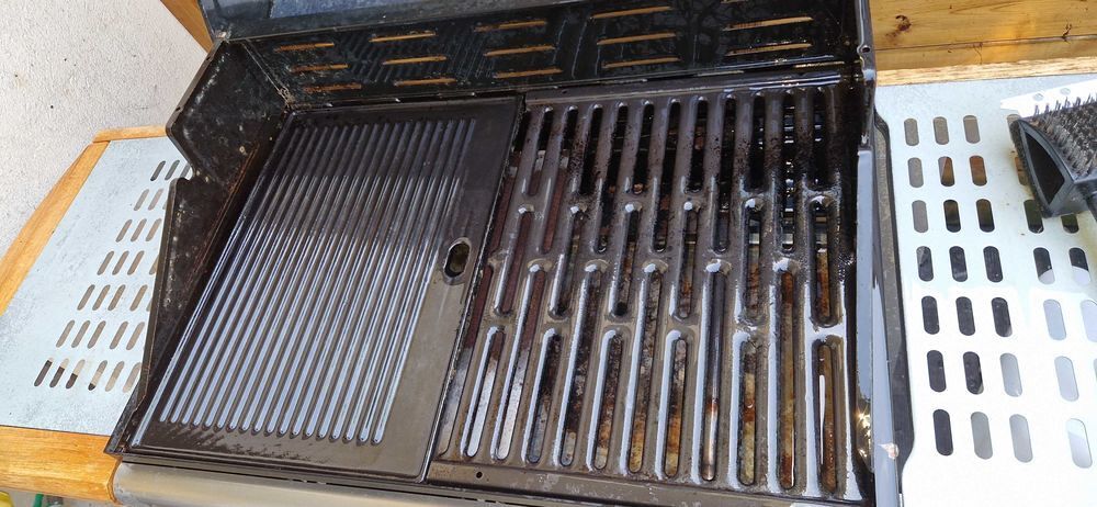 barbecue plancha grill &agrave; gaz 3 feux Jardin